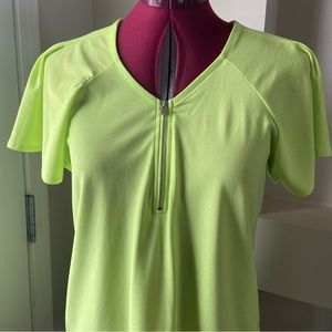 Lily Morgan women green short sleeve pullover sheer top. Size S. Used.